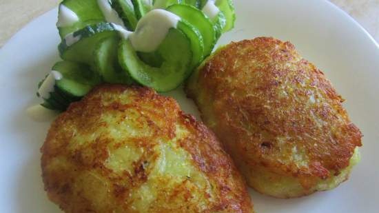 Zucchini pancakes with meat
