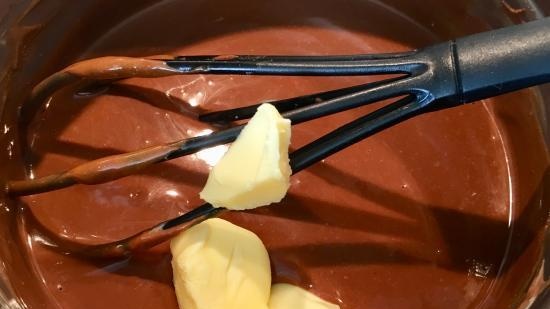 Japanese Chocolate Souffle Cheesecake