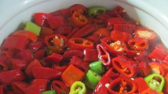 Pickled hot peppers