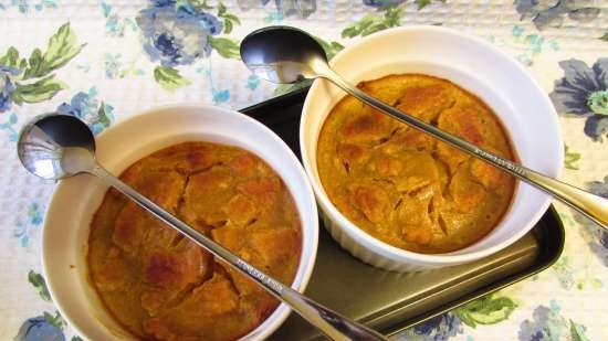 Pumpkin and fruit baked dessert with cookies