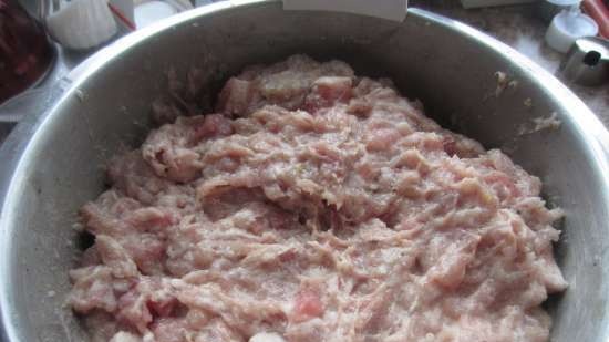Machanka from Belarus. Step 1: Homemade sausage for machanka