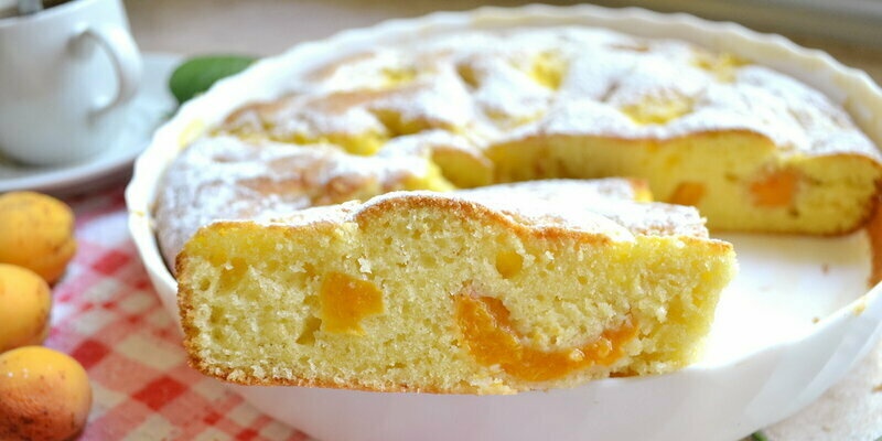 Hungarian pie with apricot and cottage cheese (+ video)