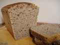 לחם שעורה דגנים מלאים עם מחמצת