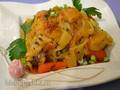 Chicken with pineapple and pasta