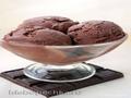 גלידת שוקולד (ללא ביצים) של יצרנית הגלידות של המותג 3812