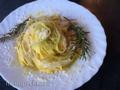 פטוצ'יני עם קישואים, לימון וגבינת פקורינו (Fettuccine con zucchine al limone e pecorino)