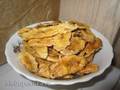 Banana chips in sugar syrup in Travola 333 electric dryer