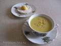 מרק שמנת קינוח מצב רוח צהוב עם כריך ביצים מקושקשות (Kromax Endever Skyline BS-93 בלנדר מרק)