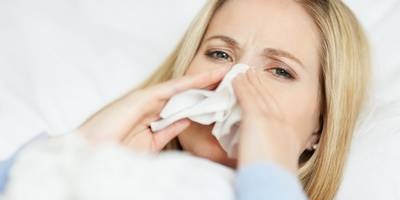 What threatens sinusitis