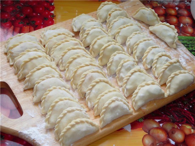 Dumplings with peach and plum