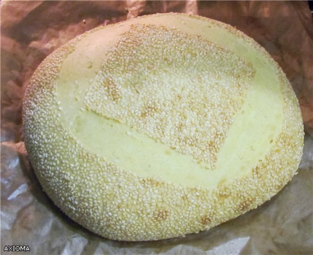 Soft bread with sourdough semolina (oven, master class)