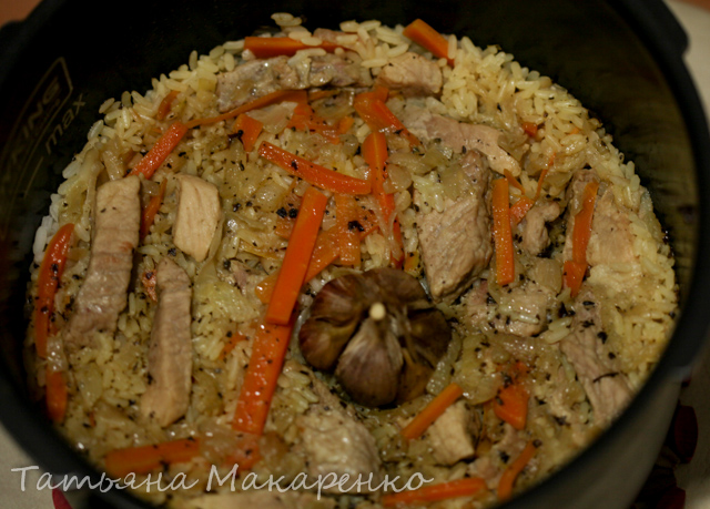 Pilaf in Oursson pressure cooker