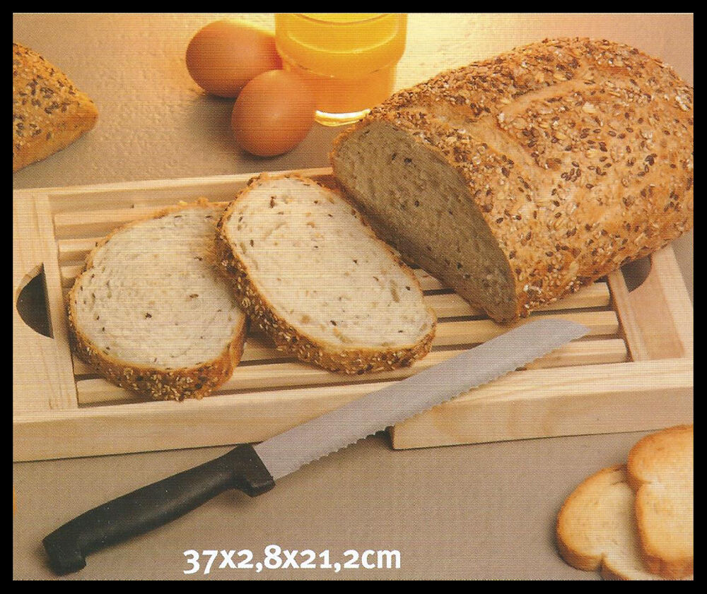 Boards for slicing finished bread. How to cut bread correctly