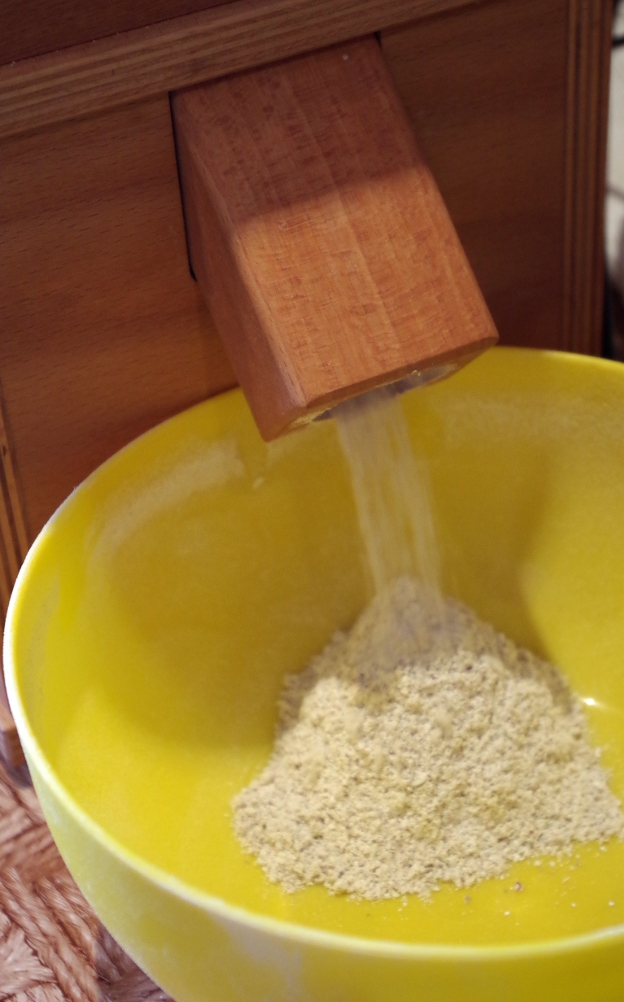 How to grind flour from various grains and cereals at home